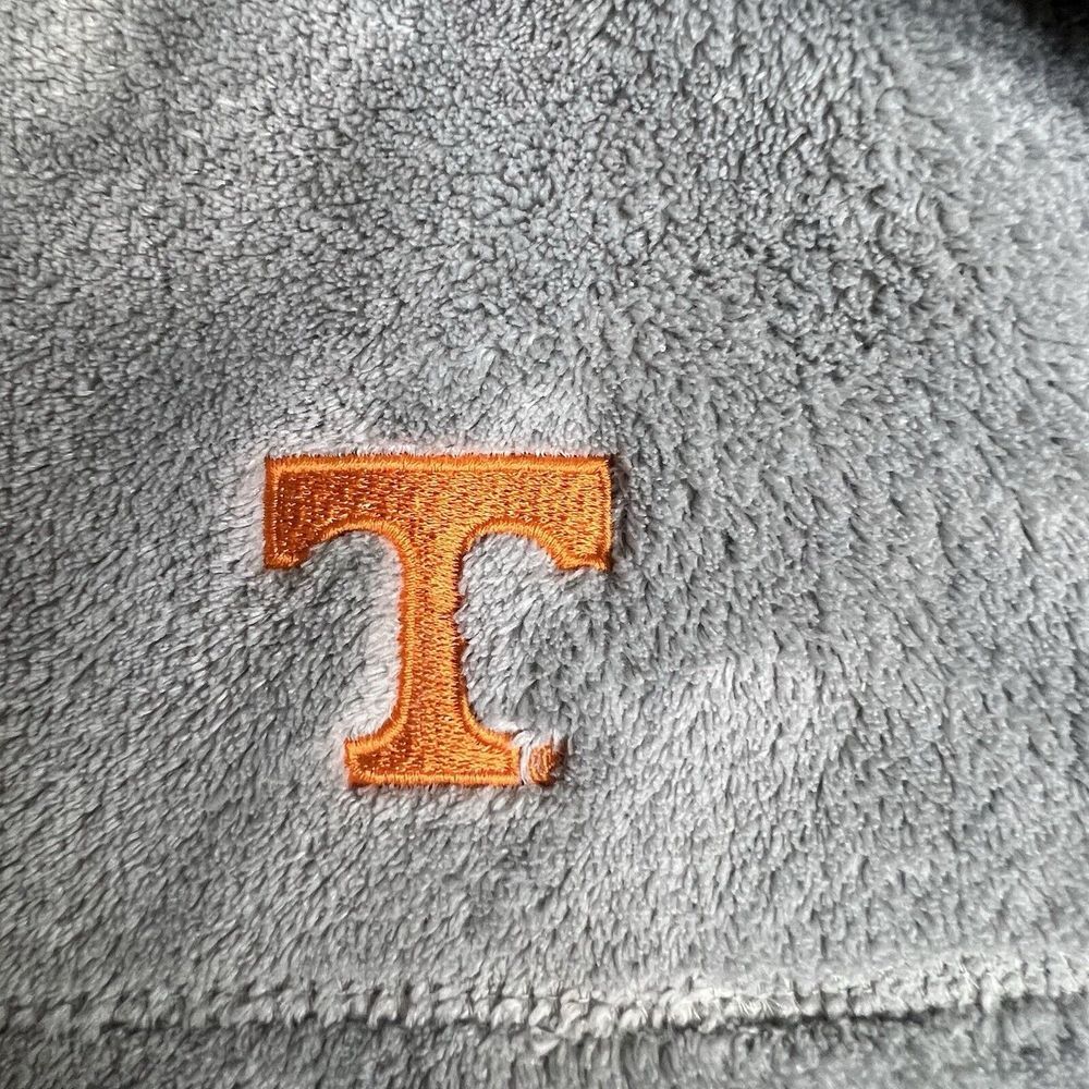 UT Fleece Pullover. - Picture 2 of 7